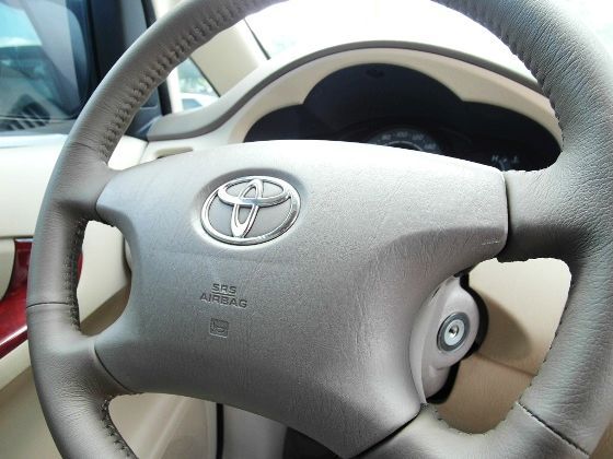 Toyota 豐田 Innova 2.7 照片3