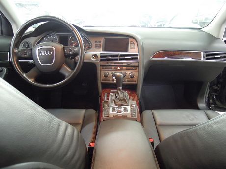 Audi 奧迪/A6 照片2