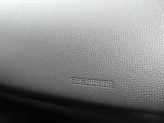 Suzuki 鈴木 Swift 1.5 照片6