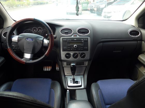 Ford 福特/Focus 2.0 照片2