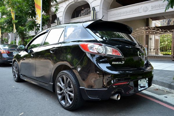 2011年 MAZDA 3 2.0 5D 照片10