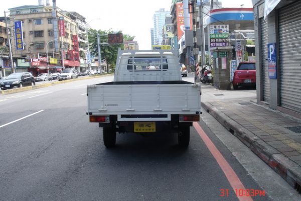 原漆車 豪華型 電動窗 木床 售價及總價 照片8