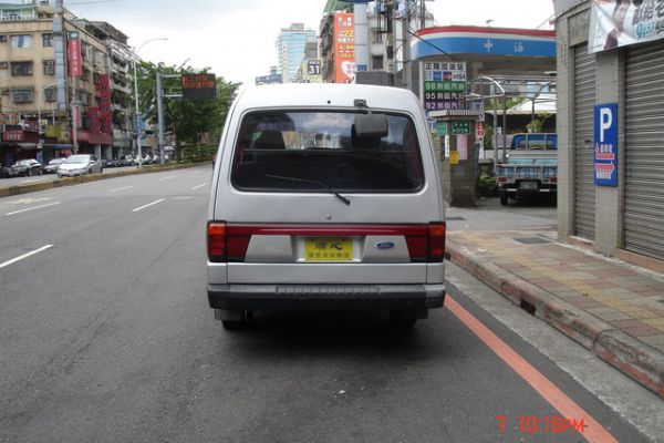 原漆車 豪華型 9人座 電動窗 中央冷氣 照片7