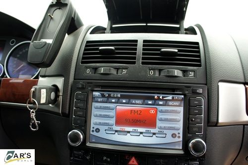 2004年 TOUAREG 3.2CC 照片10