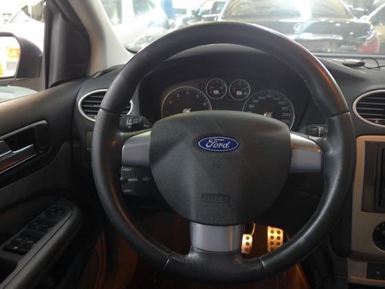 Ford 福特/Focus 2.0 照片5