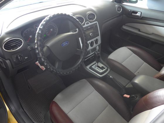 Ford 福特/Focus 1.8 照片8