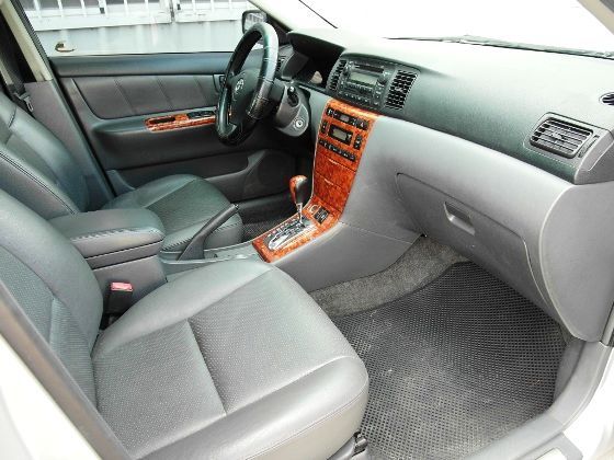 Toyota豐田  Altis 1.8 照片6