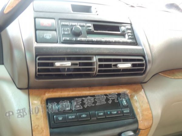 2004 日產 QRV 黑 15萬 照片6