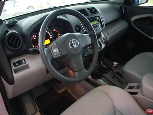 Toyota豐田 【RAV4】 照片7