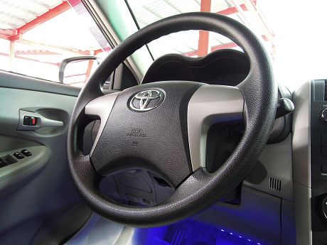 Toyota 豐田/Altis 照片3