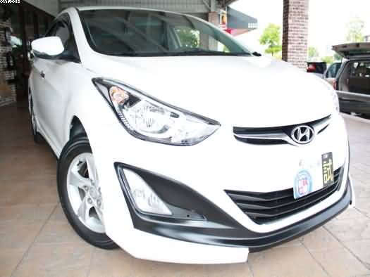 Hyundai【 ELANTRA 】 照片3