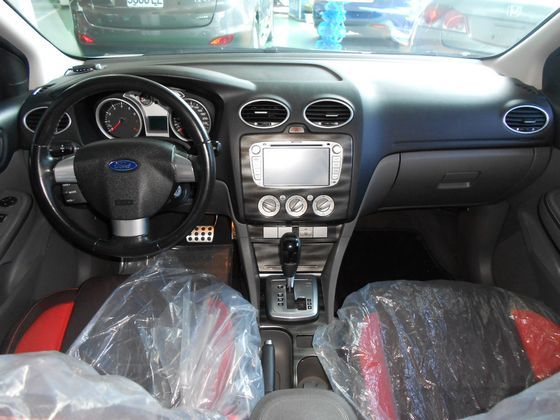 Ford 福特/Focus 2.0 照片2