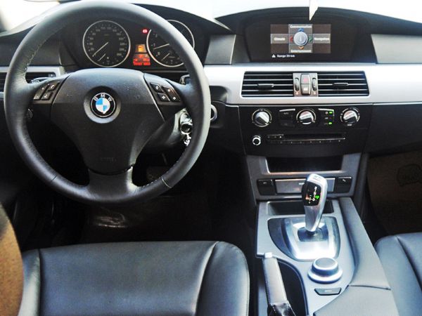 2008 BMW 525I 2.5 照片3