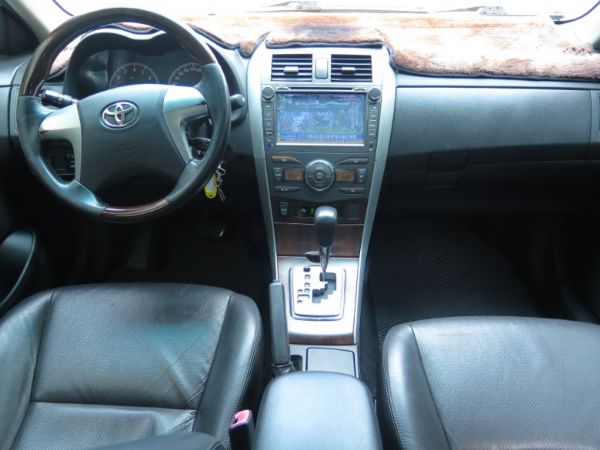 2010年 Toyota 豐田 Alti 照片5