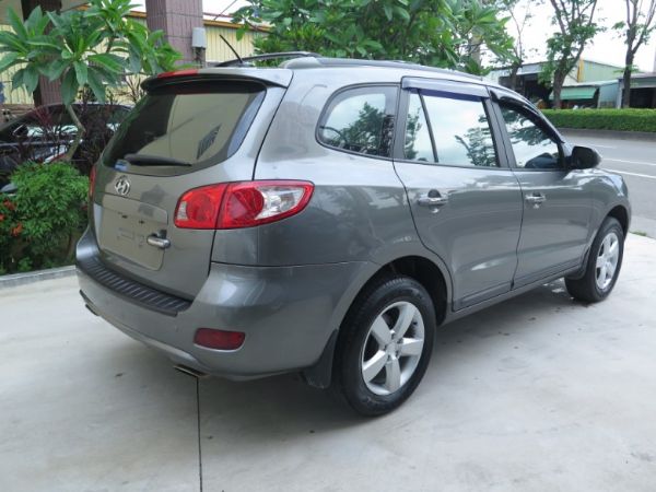 2010年 Hyundai 現代 San 照片10