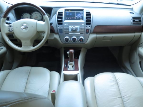 2007Nissan Blue Bird 照片4