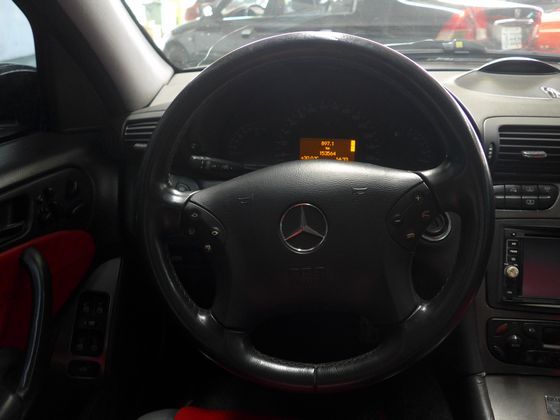 Benz 賓士/C320 照片5