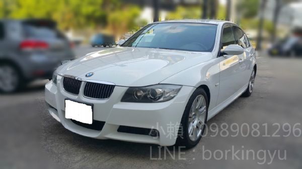 BMW323I 照片3