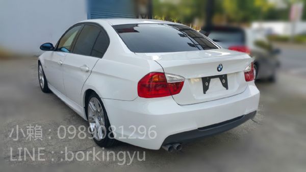 BMW323I 照片4