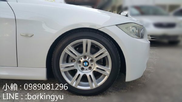 BMW323I 照片6