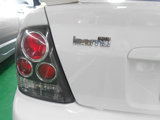 Mazda 馬自達/323 照片8