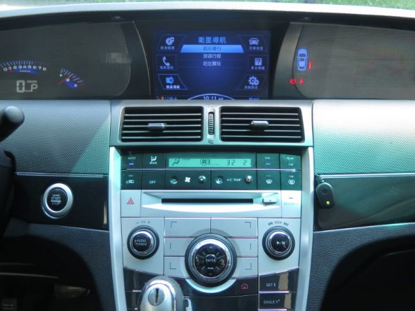 2009年Luxgen7MPV2.2 照片6