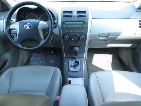 2008年 Altis 1.8 銀 照片4