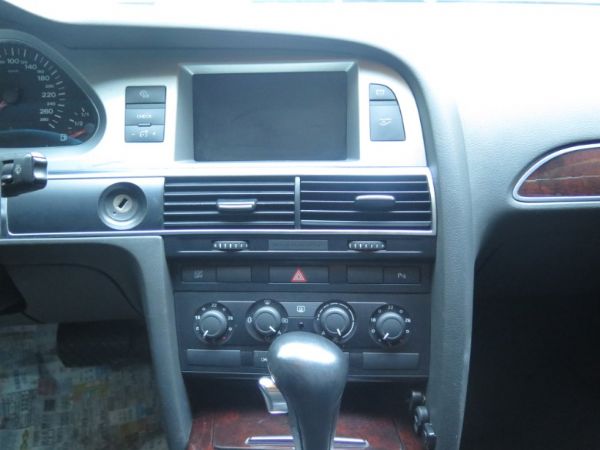 2007年 Audi 奧迪 A6 2.0 照片5