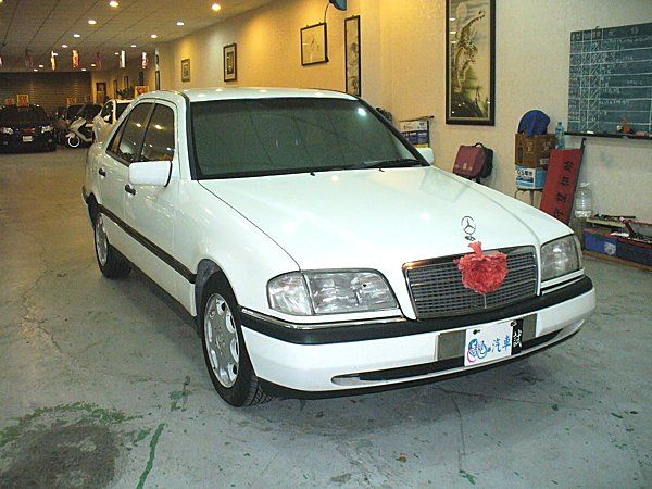 Benz 賓士 C200 2.0 照片10