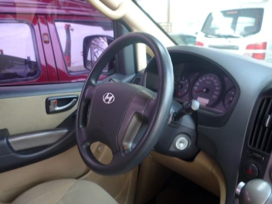 Hyundai 現代/Starex 照片4
