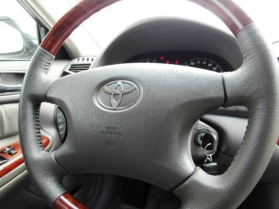 Toyota 豐田 Camry 2.0 照片3