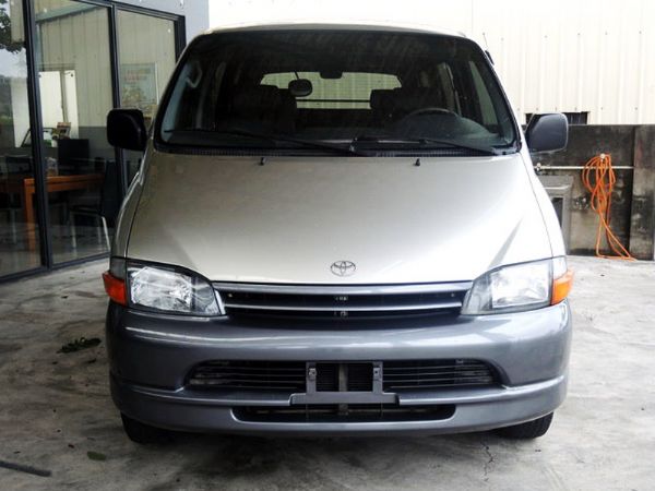 2002 豐田 海力士 2.7 廂型車 照片2