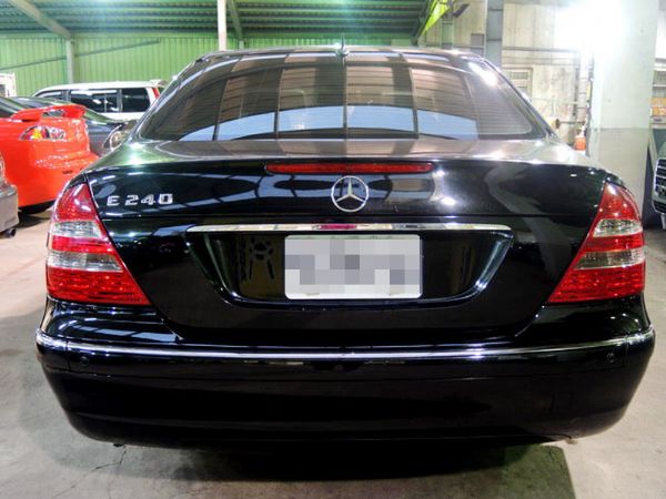 2003 BENZ E240 2.6 照片7