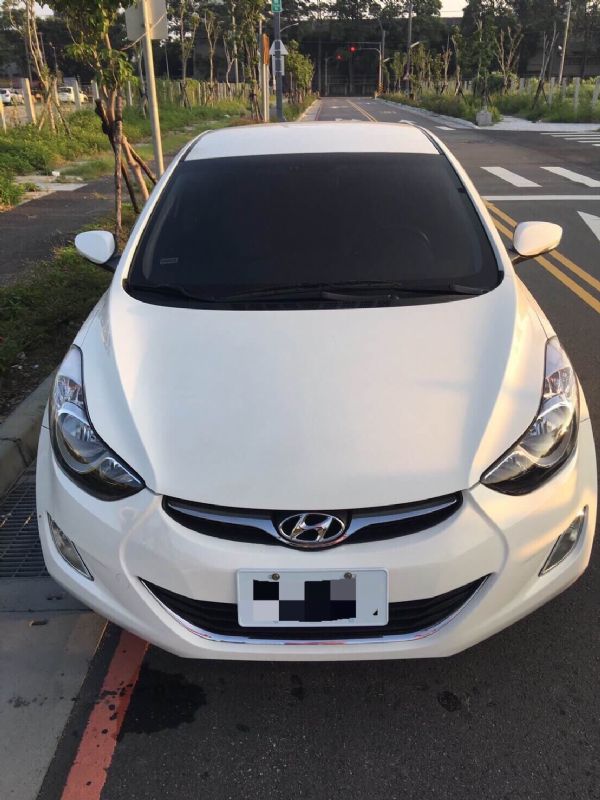 Elantra／白／2013／1800c 照片1