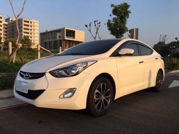 Elantra／白／2013／1800c 照片2