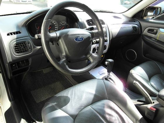 Ford 福特  Activa 1.6  照片8