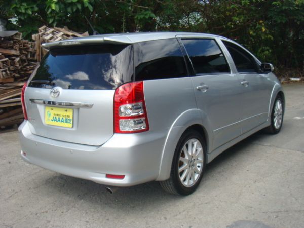 TOYOTA WISH 照片2