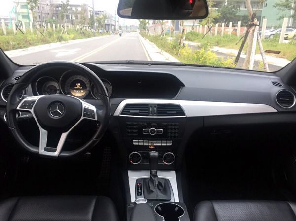 2012 BENZ C250 AMG 照片4