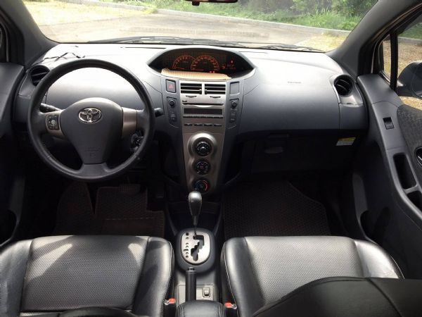 2010年 Yaris 全車認證完畢 照片3