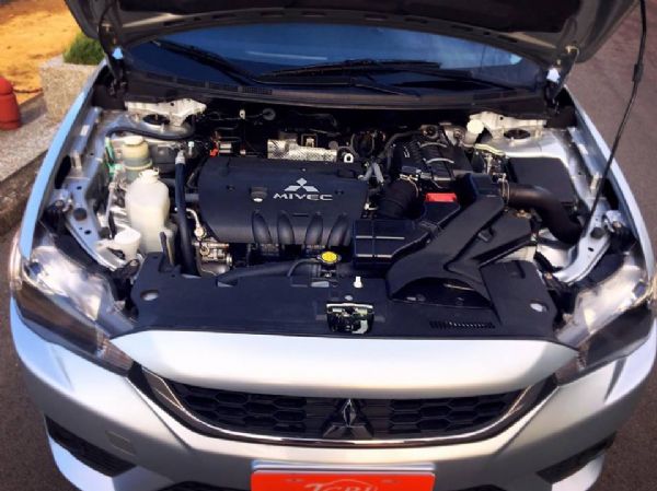 2015 Fotis 落地車 9.9成新 照片3