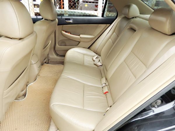ACCORD 雅哥 3.0 全額貸免保人 照片6