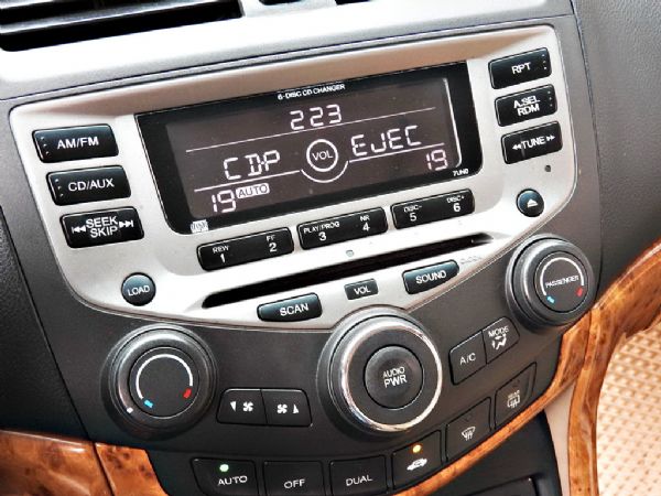 ACCORD 雅哥 3.0 全額貸免保人 照片9