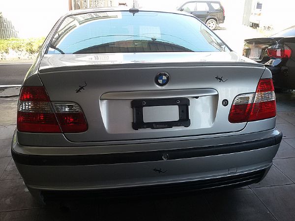 BMW 寶馬 318i 照片4