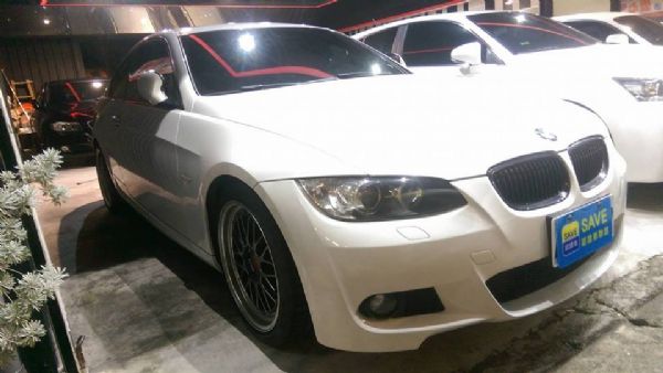 09年 BMW 320CI 照片4