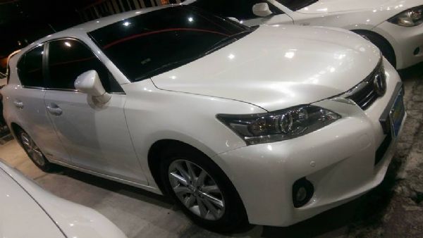 14年 凌志 CT200H 照片6