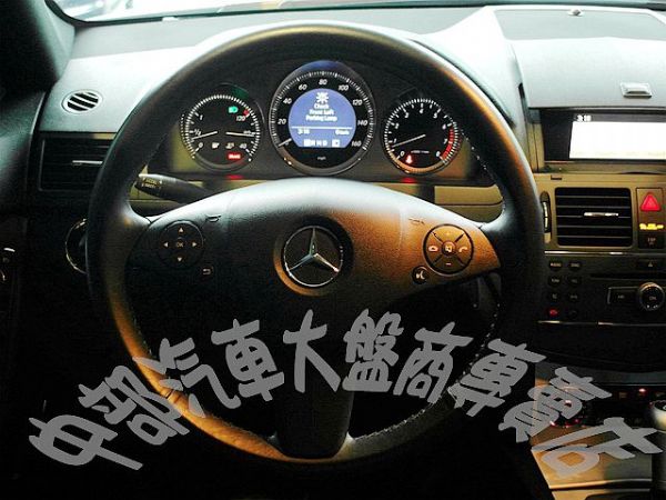 2010年 賓士 C300 白 80萬 照片6