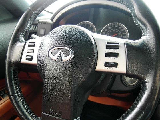 Infiniti 極致 FX35 3.5 照片4