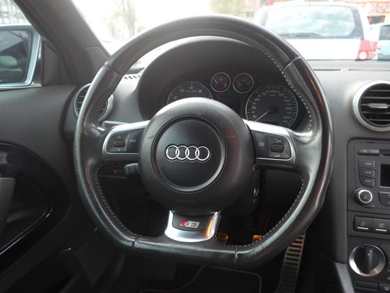 Audi 奧迪/S3 照片3