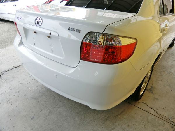 2005年 豐田 Vios 1.5 白 照片8