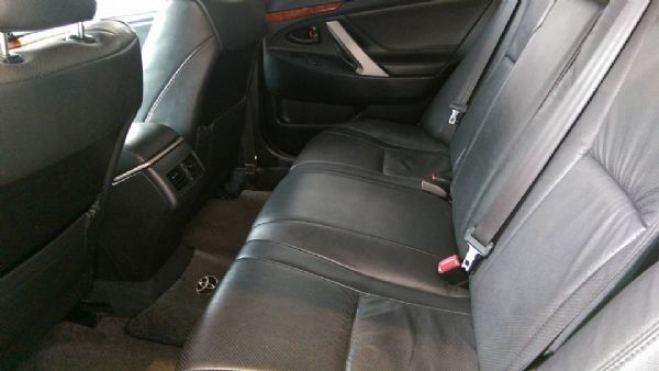 09年 CAMRY 銀色 漂亮色 照片2